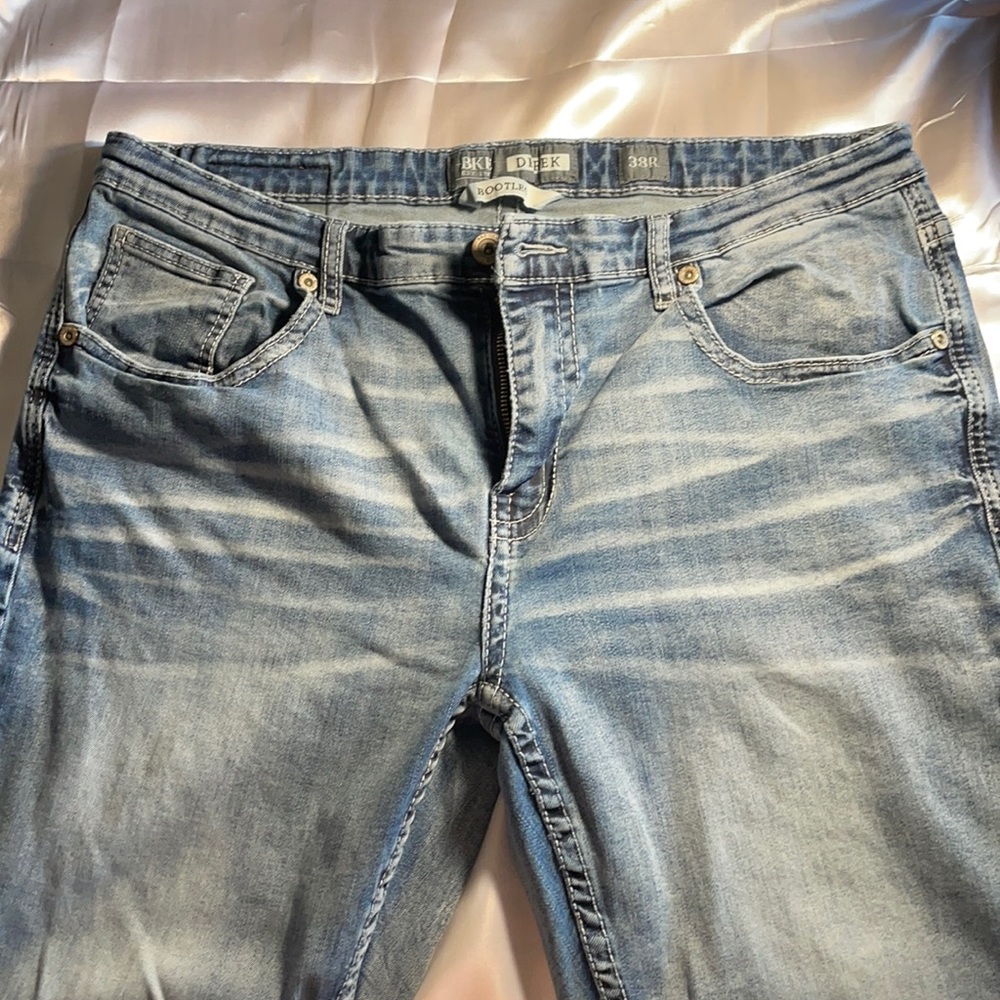 Buckle | BKE | Derek | Bootleg | Size 38R
